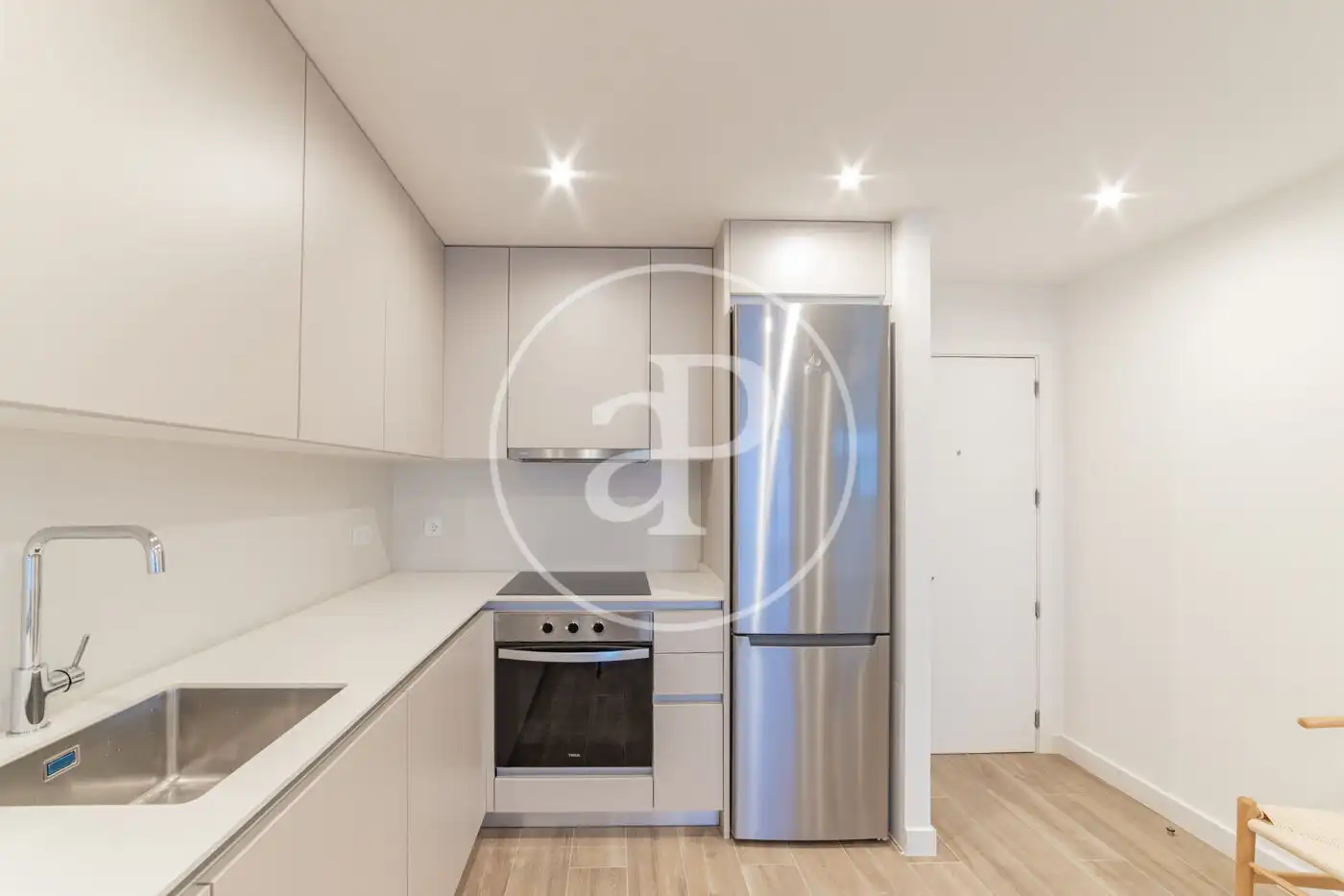 Flat for rent in C/ del Maestro Guerrero, Universidad - Malasaña