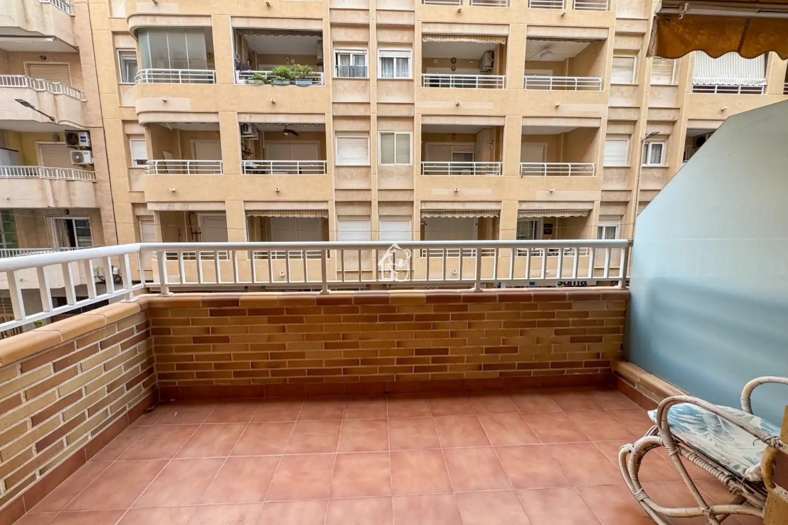 Terrassa de Apartament de lloguer en Torrevieja amb Aire condicionat, Terrassa i Moblat