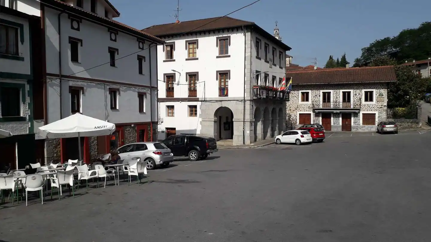 Local de alquiler en Dima 