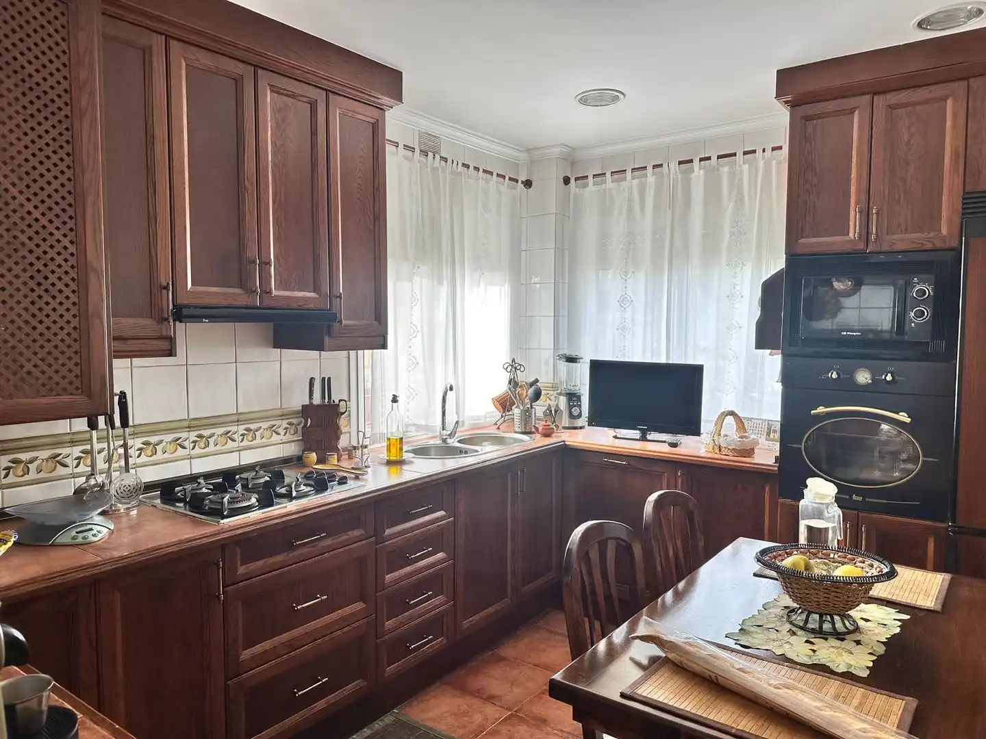 Casa adosada en venta en Calle Suiza, Nuevo Parque