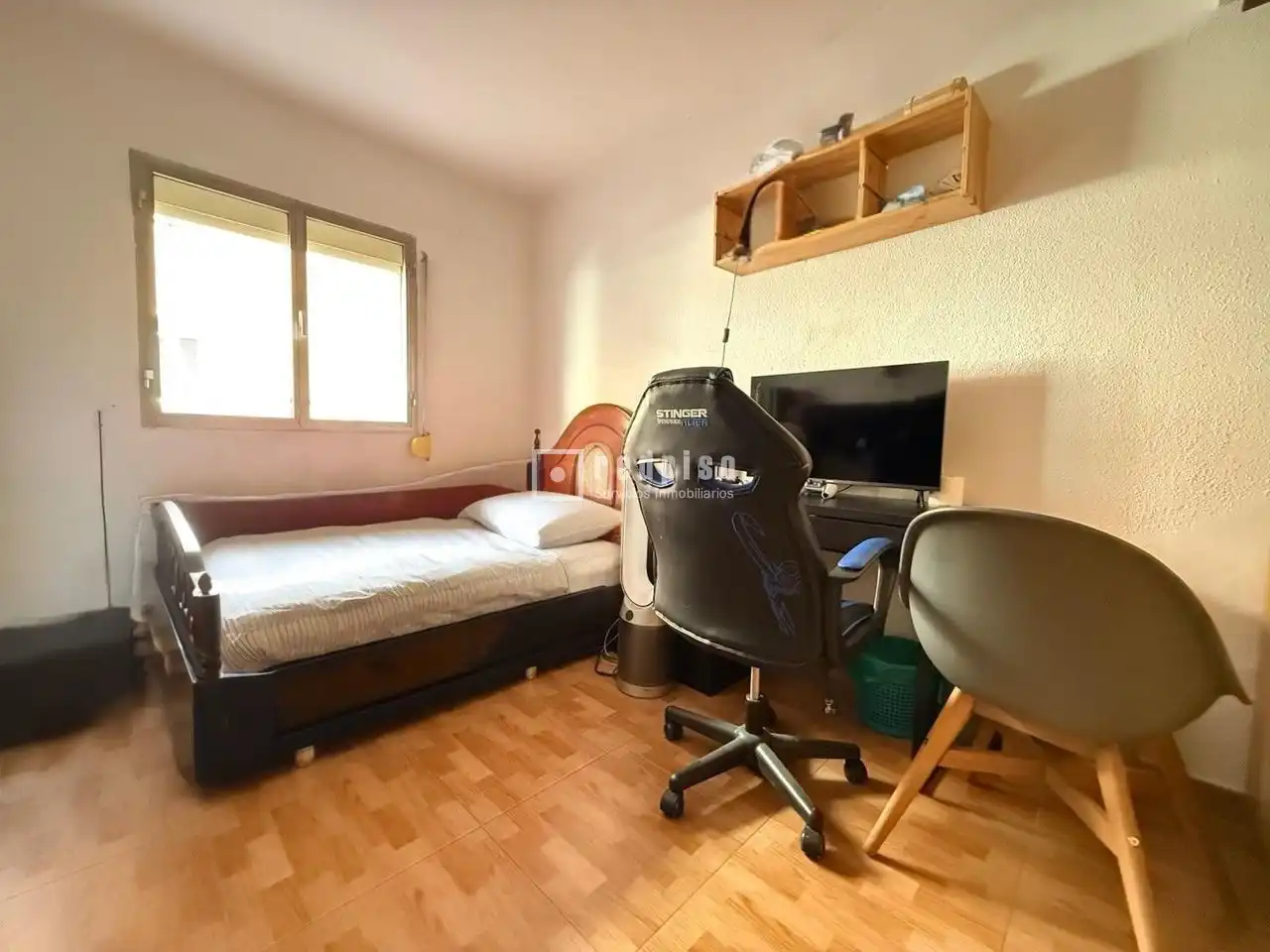 Habitación de Piso en venta en Madrid con Calefacción
