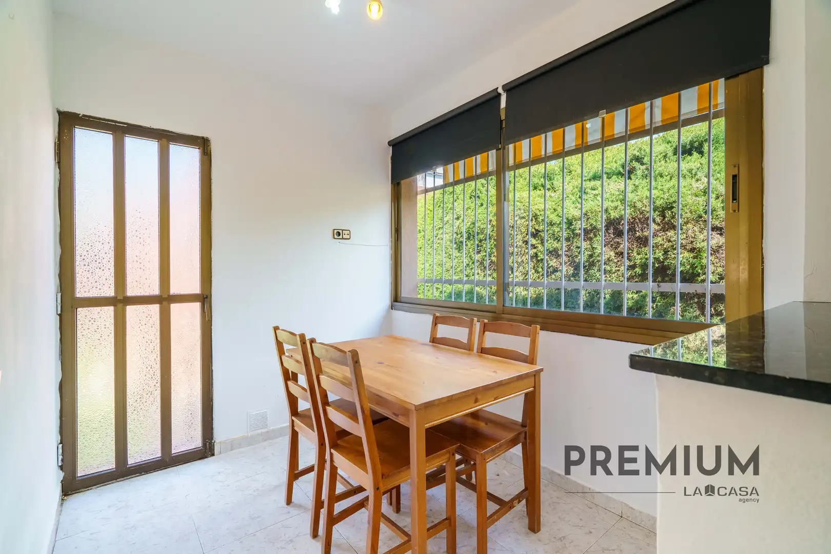 Exterior view of Houses for sale in Castelldefels  with Terrace and Balcony