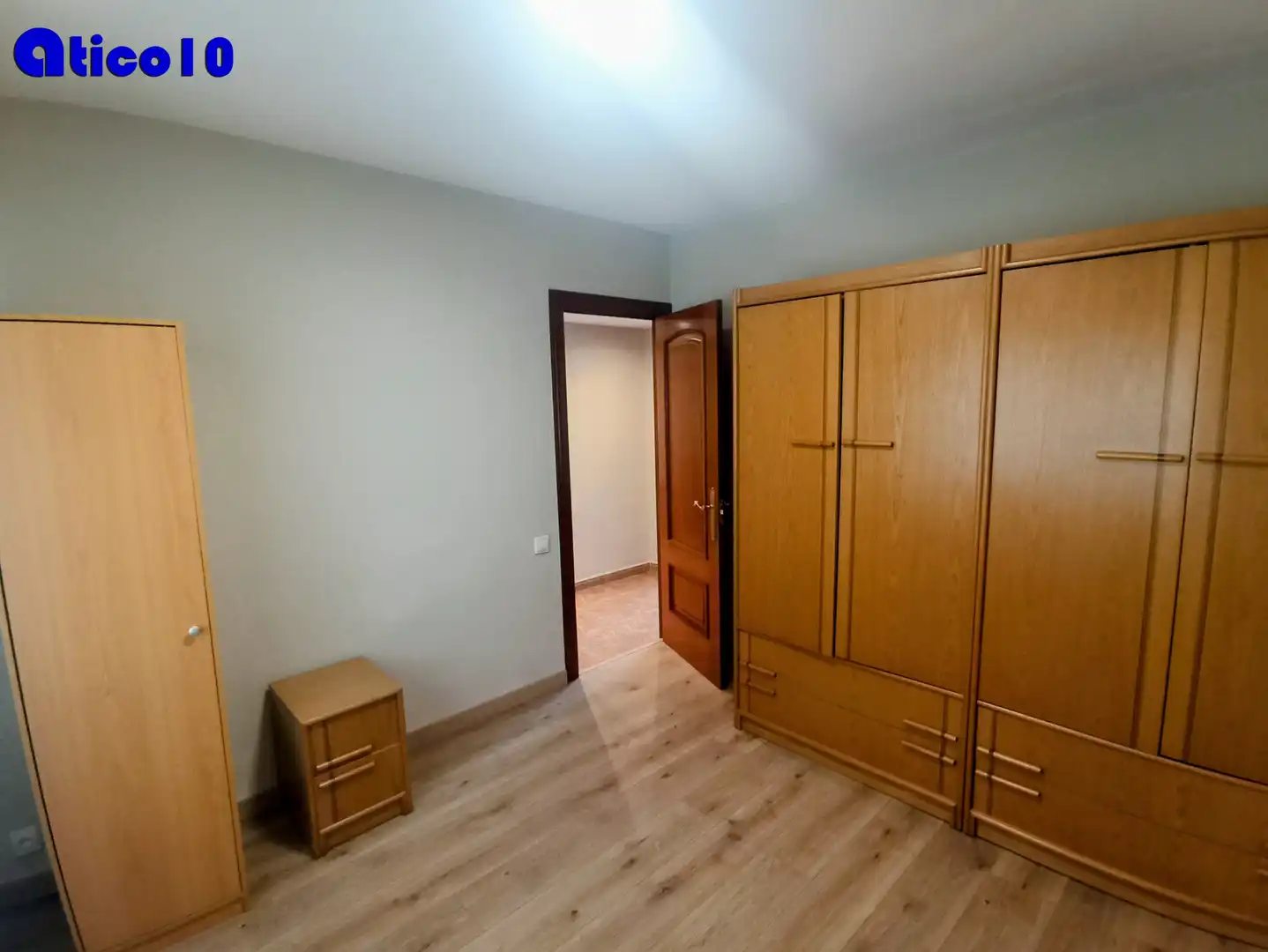 Schlafzimmer von Wohnung zur Miete in Oviedo  mit Heizung, Terrasse und Möbliert