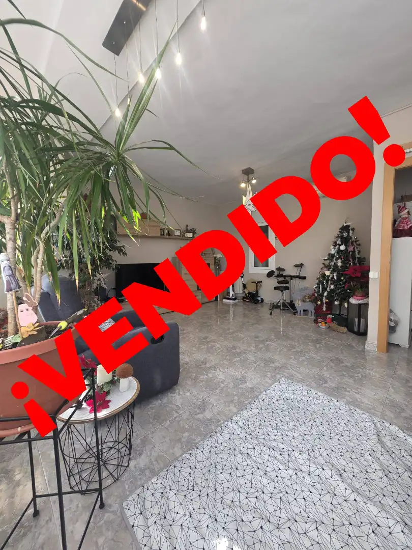 Sala de estar de Piso en venta en Mataró con Aire acondicionado, Calefacción y Trastero