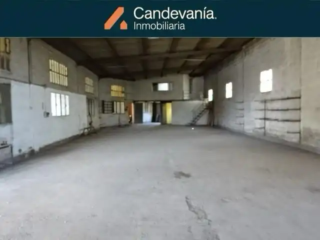 Nau industrial en venda a San Mateo de Gállego