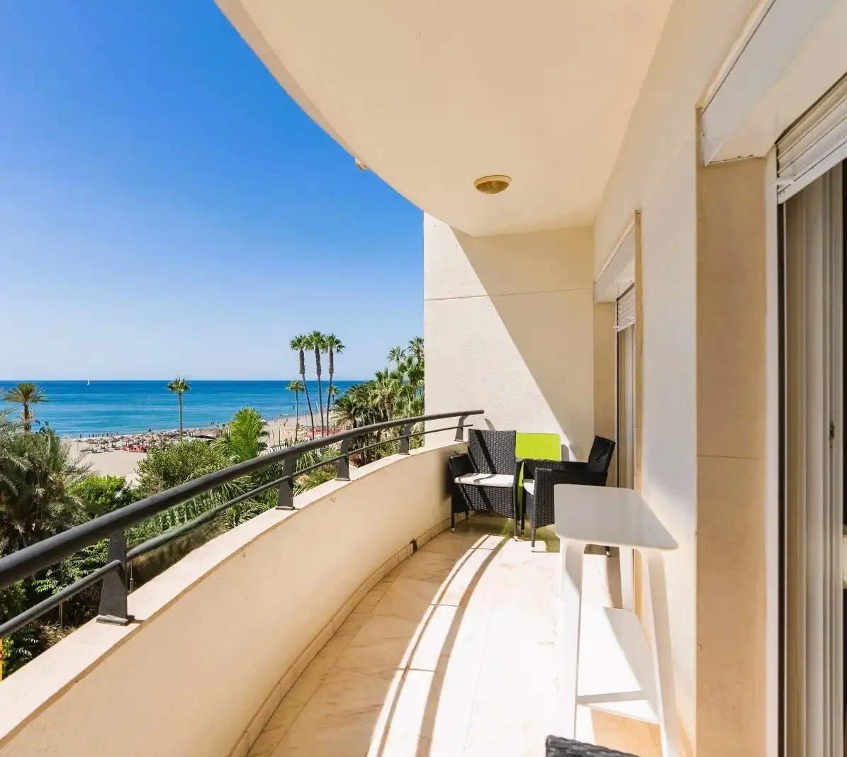 Apartament amb ascensor en venda a Estepona Pueblo, imagen 2