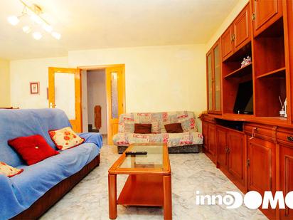 Living room of Single-family semi-detached for sale in Ajofrín  with Air Conditioner and Terrace