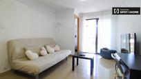 Living room of Flat to rent in  Madrid Capital  with Air Conditioner and Balcony