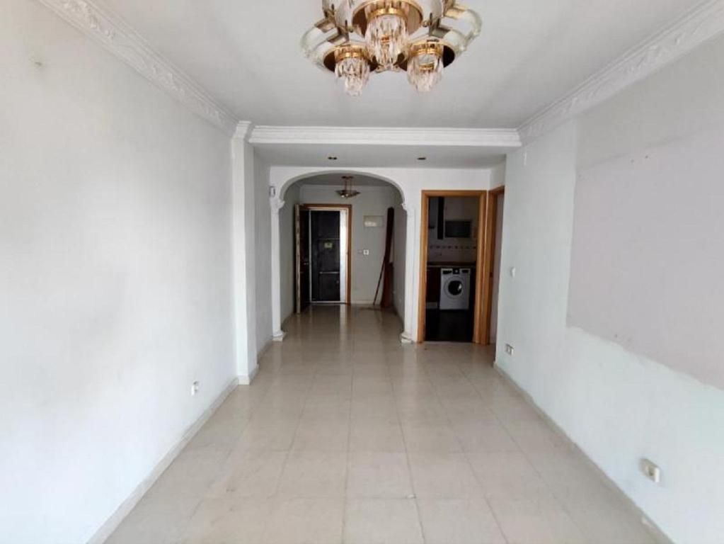 Piso en venta en  Madrid Capital con Calefacción