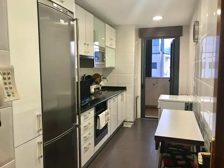 Piso en venta en Rontegui - Pormetxeta