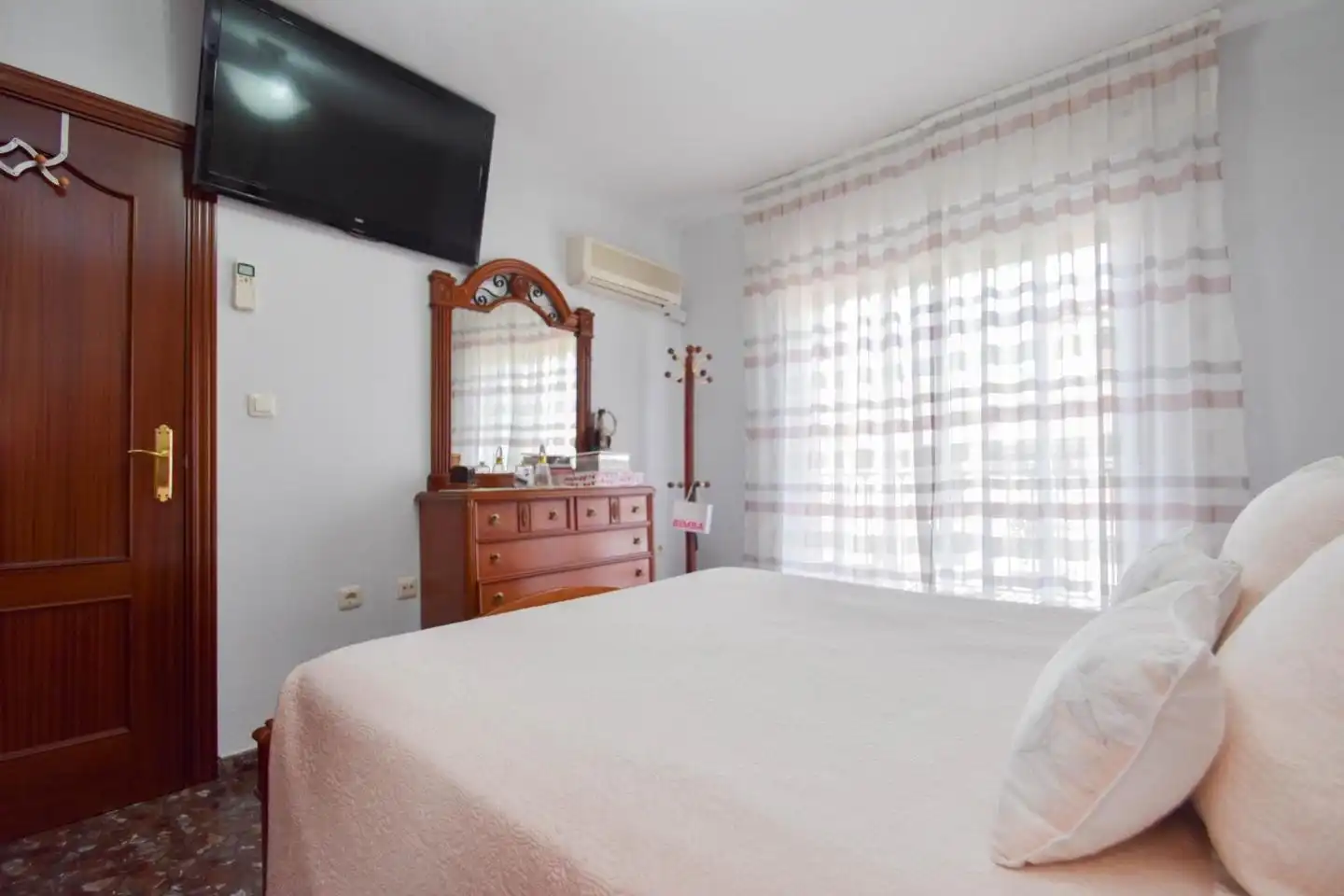 House with garden for sale in Federica Montseny, imagen 28