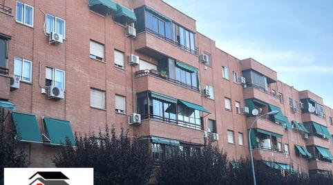 Foto 2 de Piso en venta en Avenida de Zarauz, Parque Roma - Coronas, Madrid