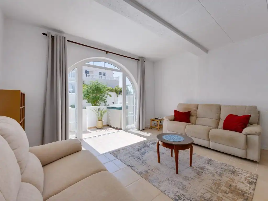 Bungalow con jardín en venta en Zona Carrefour - Urbanizaciones, imagen 10