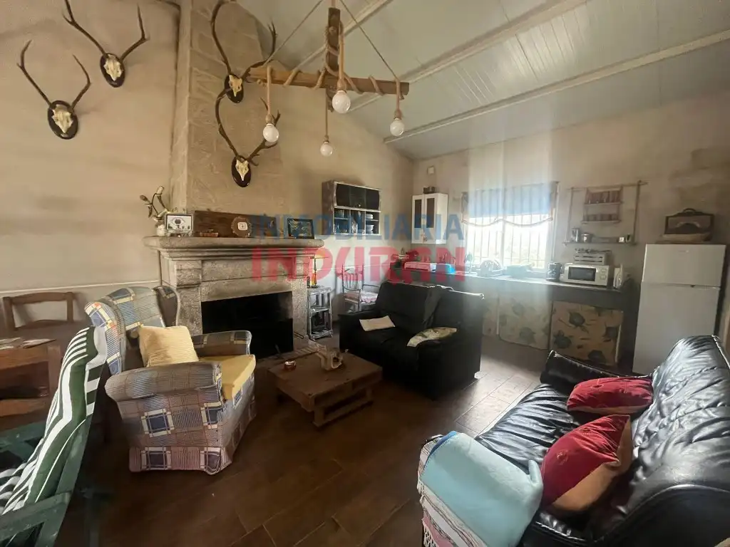 Living room of Country homes for sale in Castañar de Ibor