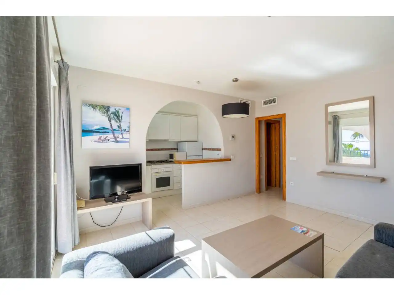 Wohnzimmer von Einfamilien-Reihenhaus zum Verkauf in Calpe / Calp mit Klimaanlage, Terrasse und Möbliert