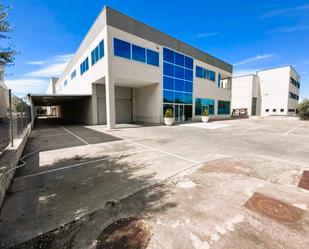 Exterior view of Industrial buildings to rent in Alcalá de Henares