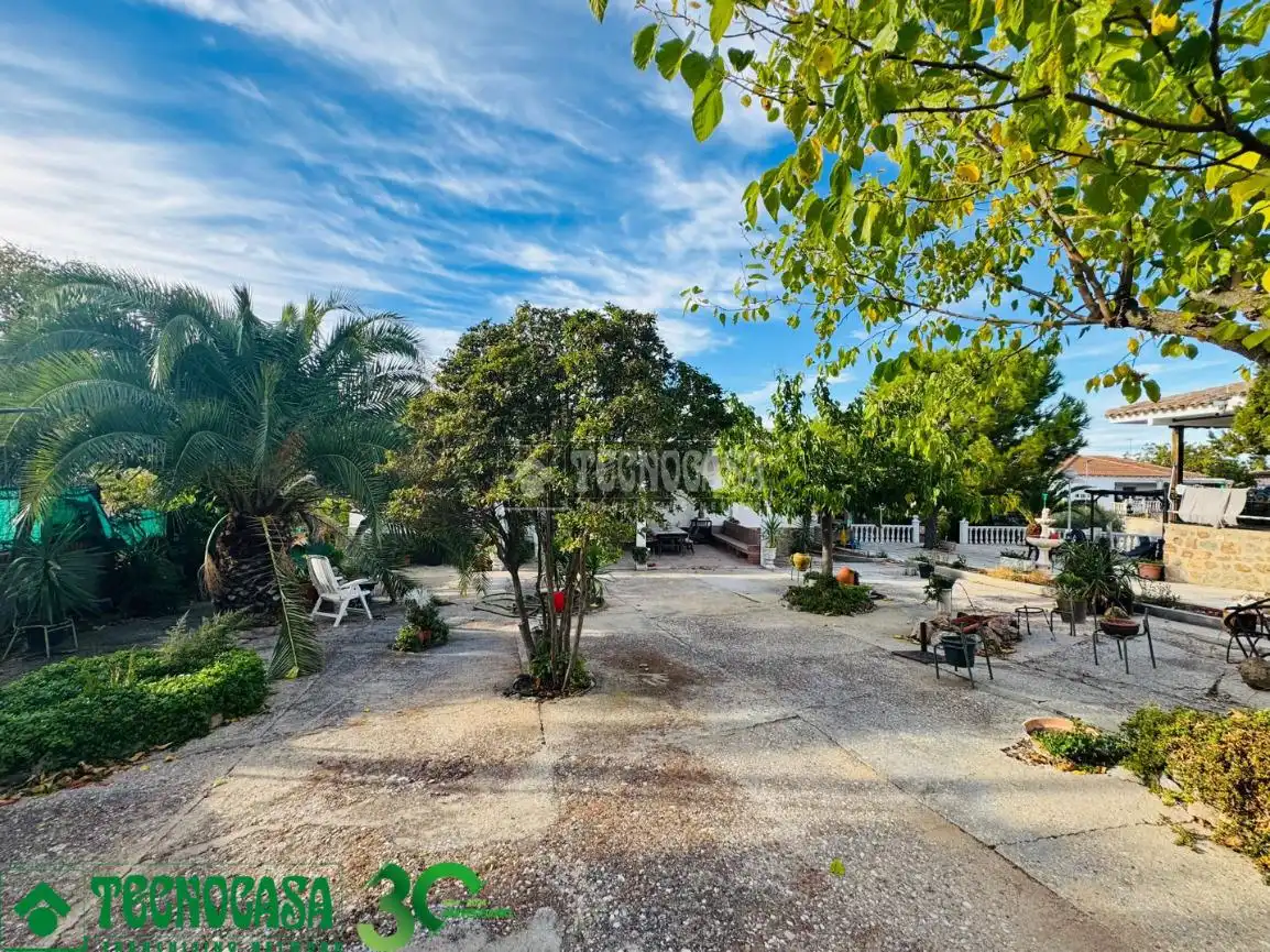 Vista exterior de Casa o chalet en venta en Guadamur con Calefacción, Terraza y Balcón