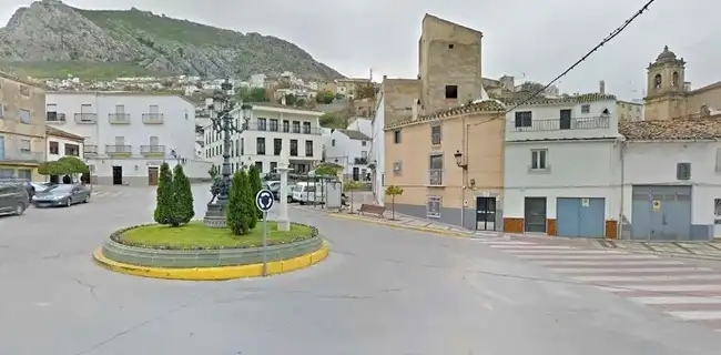 Habitatge en venda a C/ Torredonjimeno, imagen 2