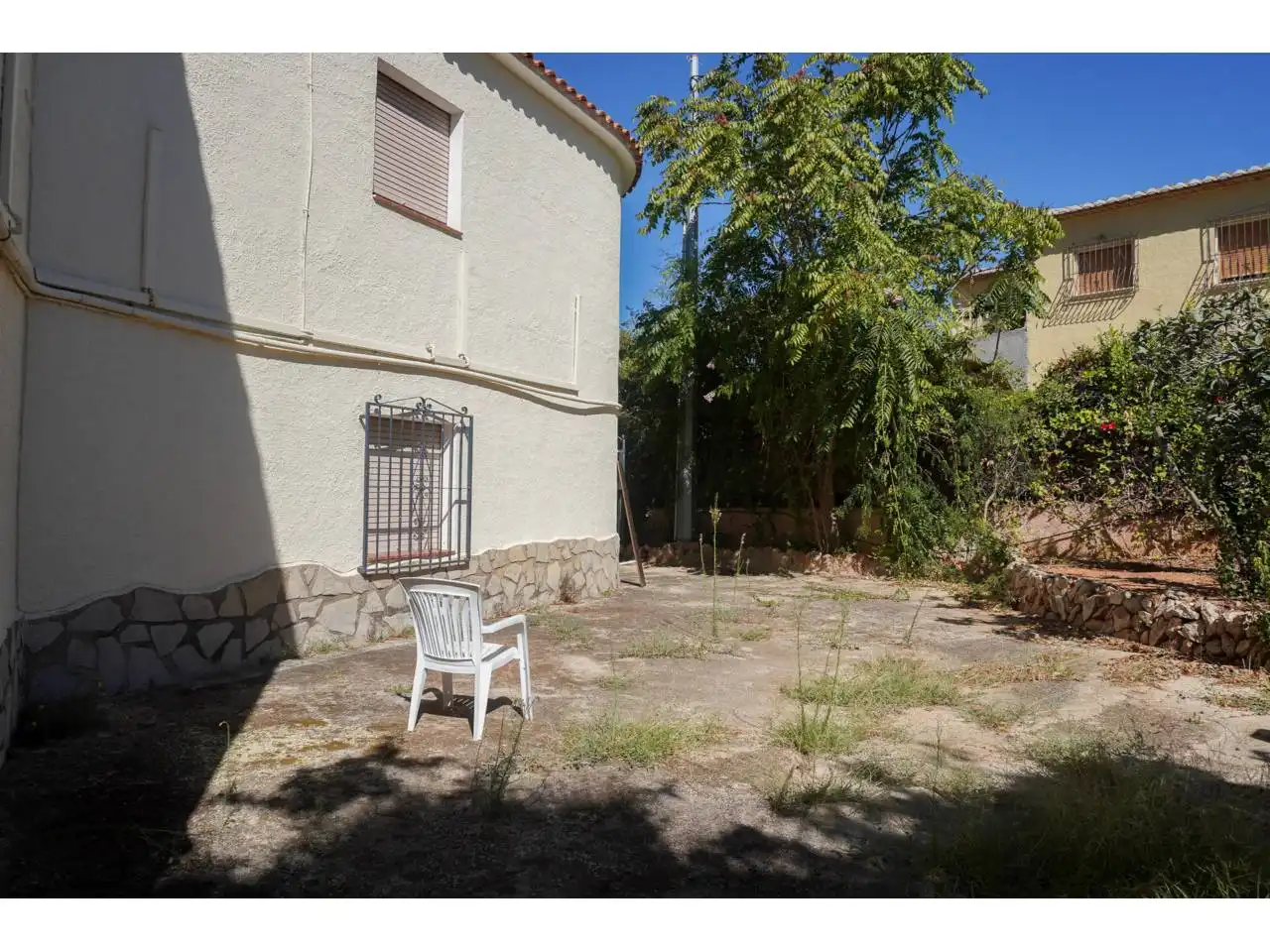 Detached house with garden for sale in Calle Pinos, imagen 3