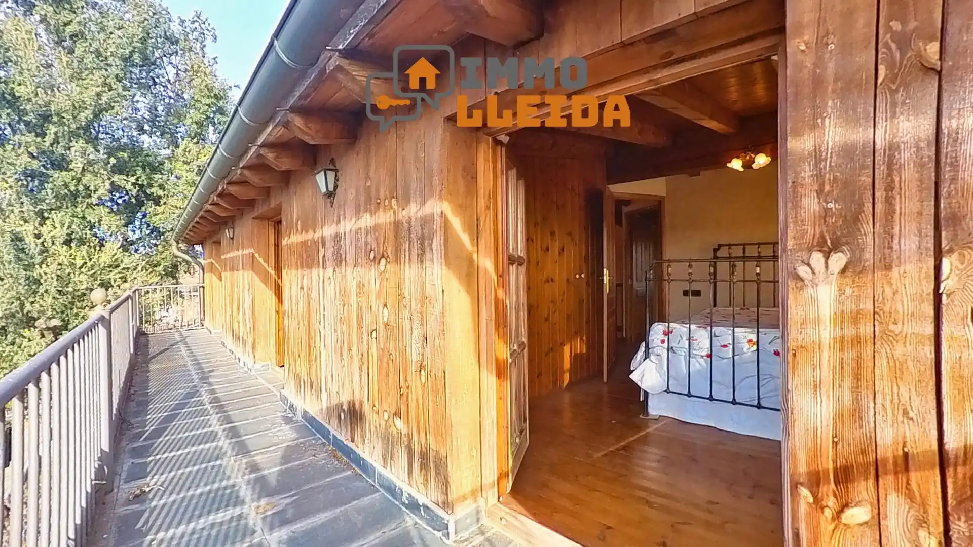 Casa con terraza en venta en Calle Sant Armengol 4, imagen 14