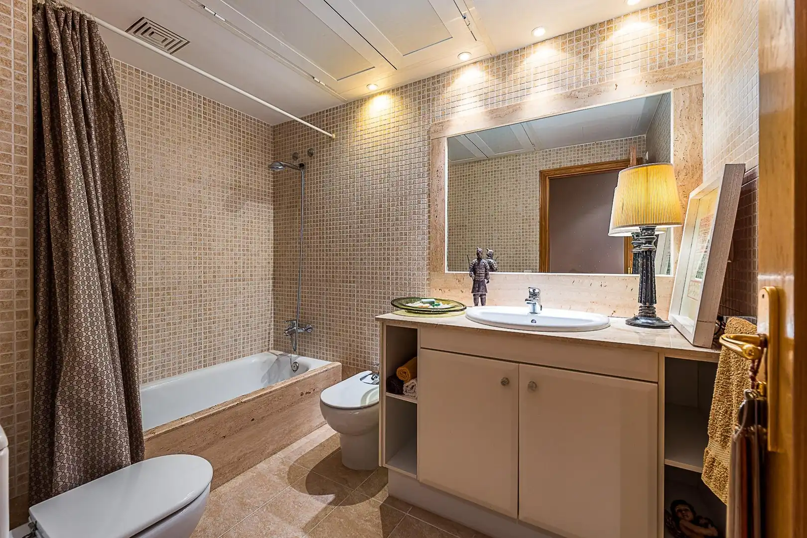 Bathroom of Ground floor for sale in  Palma de Mallorca  with Air Conditioner, Private garden and Terrace