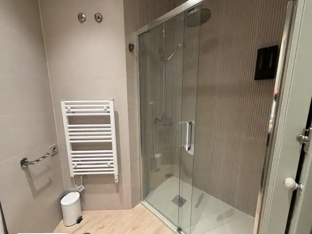 Baño de Piso en venta en León Capital  con Aire acondicionado y Amueblado