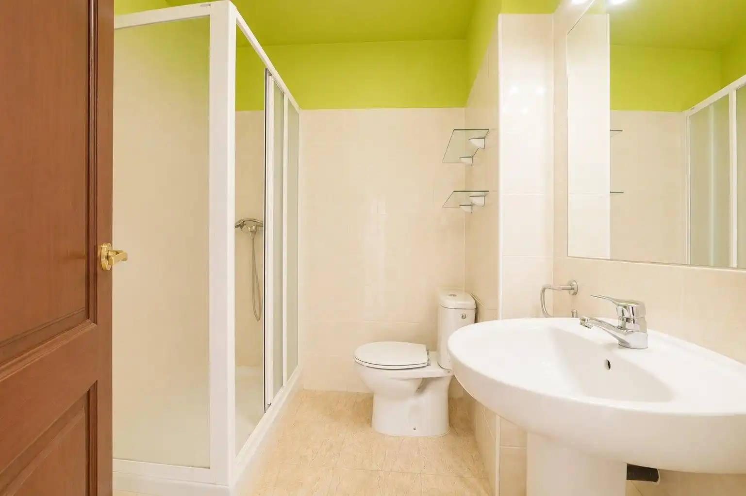Bathroom of Houses for sale in Valls  with Heating, Terrace and Storage room