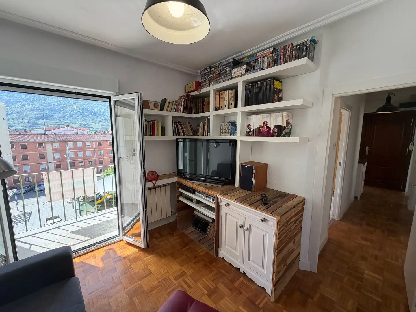 Wohnzimmer von Wohnung zum Verkauf in Altsasu / Alsasua mit Heizung