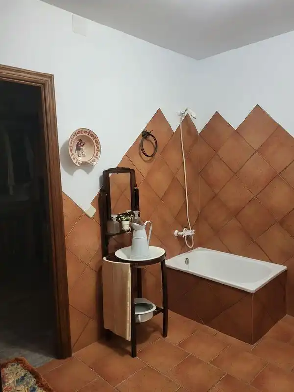 Bathroom of Houses for sale in Córdoba  with Air Conditioner, Private garden and Terrace