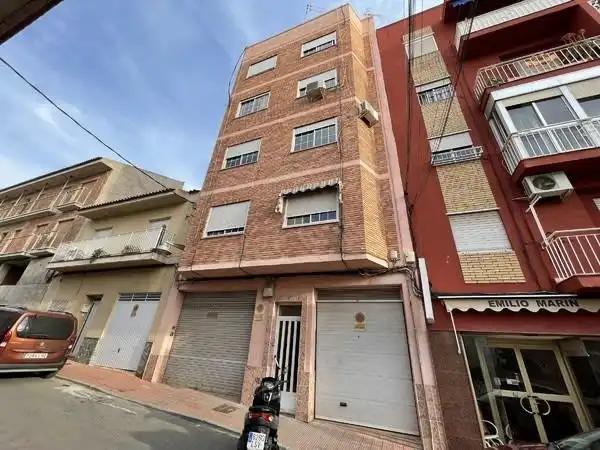 Vista exterior de Local en venta en Molina de Segura