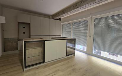 Kitchen of Flat for sale in Elche / Elx  with Air Conditioner