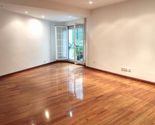 Living room of Flat to rent in Oviedo   with Heating, Parquet flooring and Storage room