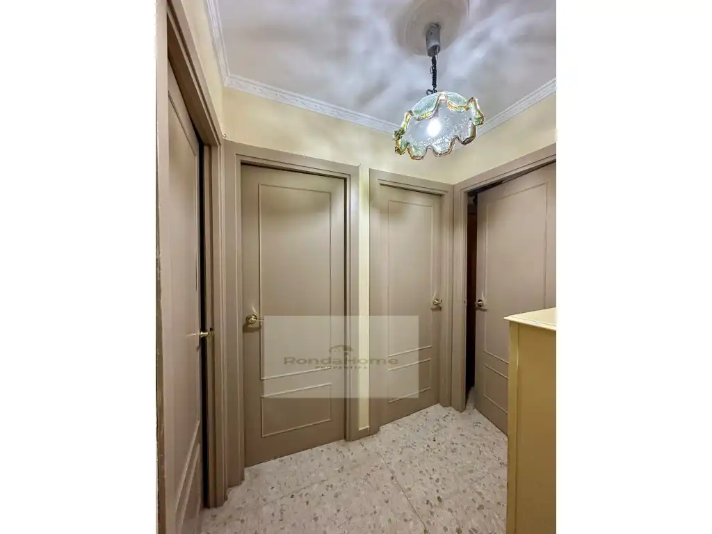 Piso en venta en Calle Carmen Montes, La Carihuela - Los Nidos