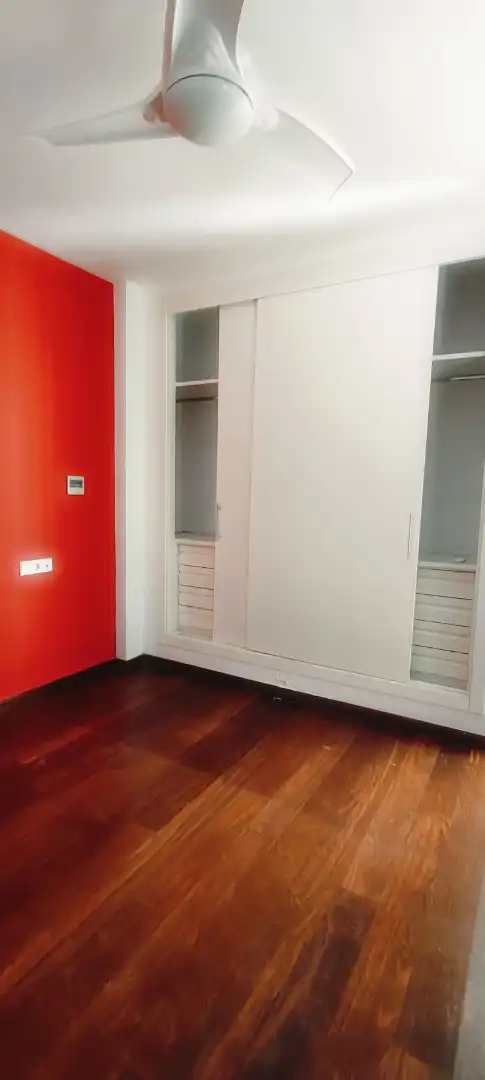 Dormitori de Casa o xalet en venda en Espartinas amb Aire condicionat, Jardí privat i Terrassa