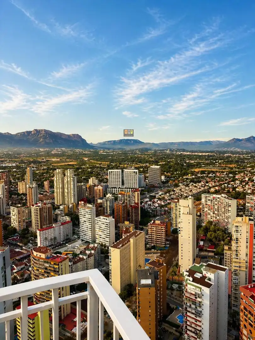 Exterior view of Attic for sale in Benidorm  with Air Conditioner, Terrace and Balcony