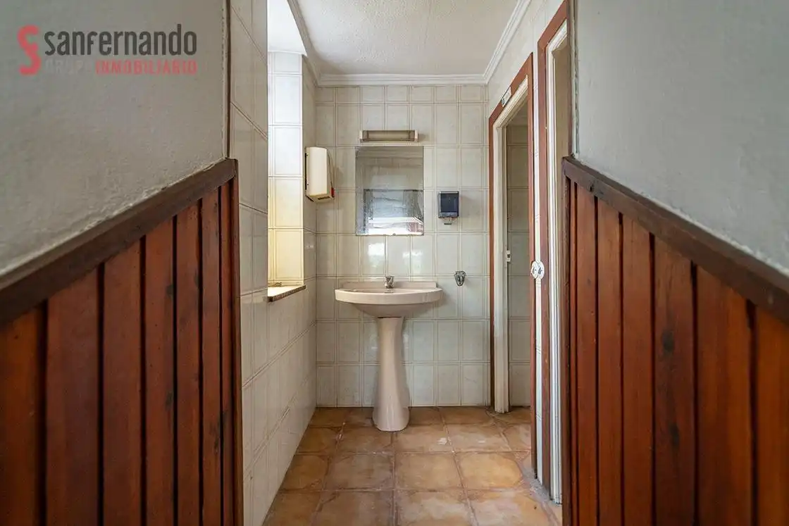 Baño de Finca rústica en venta en Corvera de Toranzo con Jardín privado, Terraza y Trastero