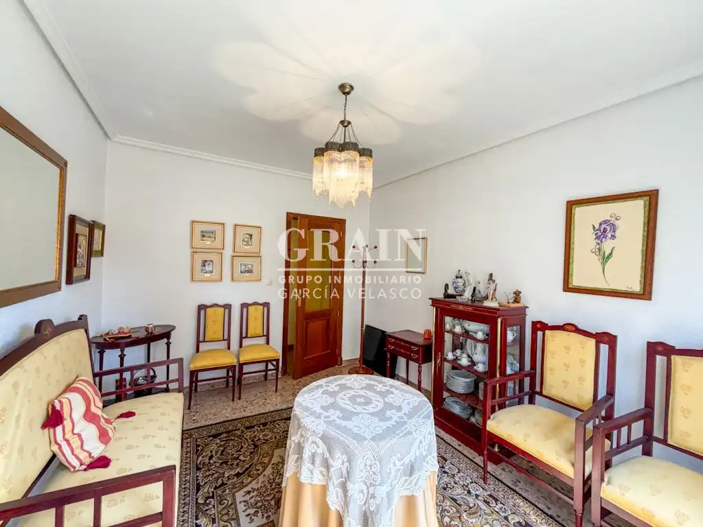 Sala d'estar de Pis en venda en Albacete amb Aire condicionat, Calefacció i Balcó