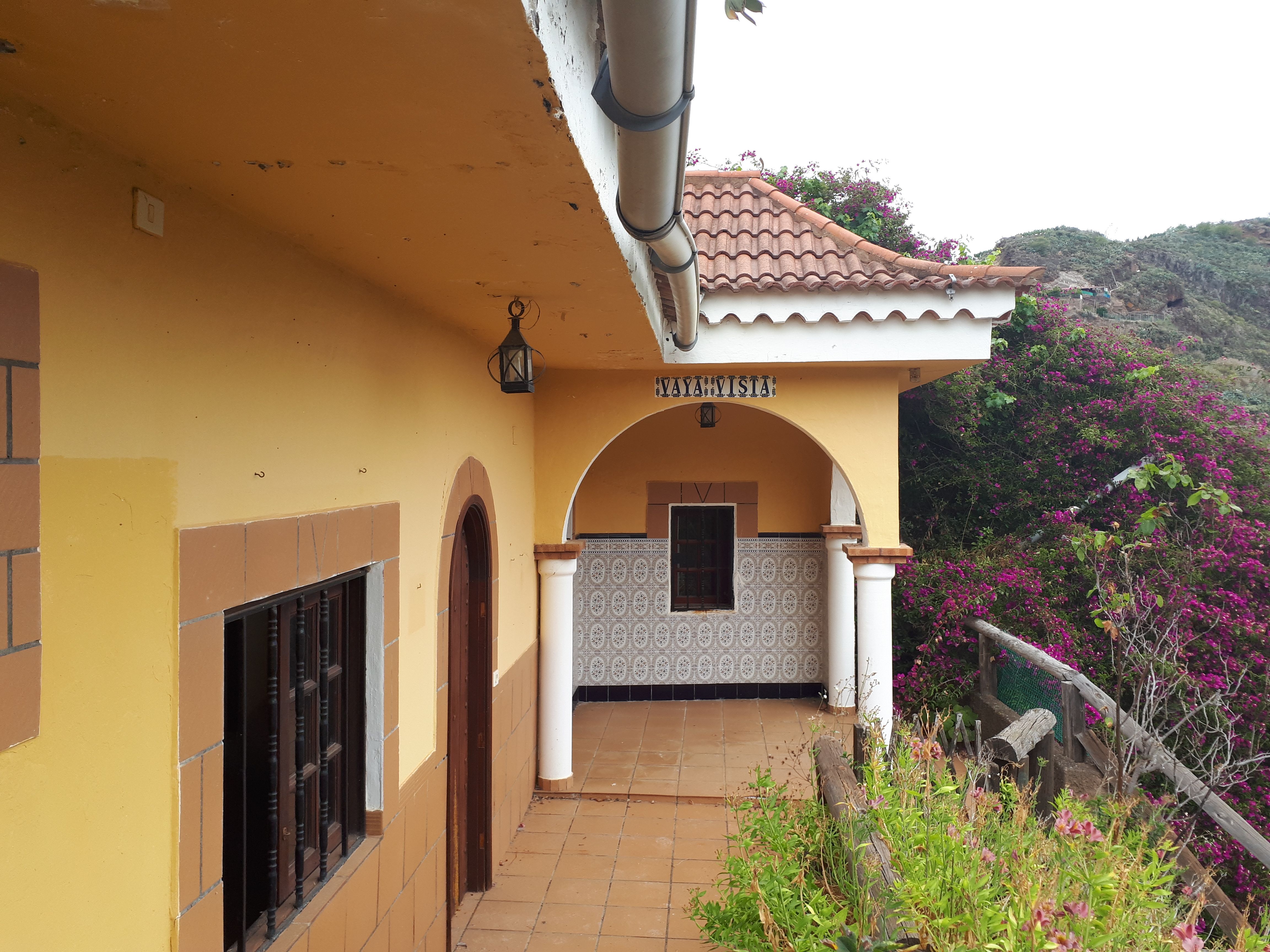 Exterior view of House or chalet for sale in Vega de San Mateo  with Terrace
