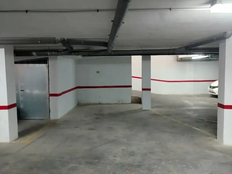 Parkplatz von Garage zur Miete in Almoradí