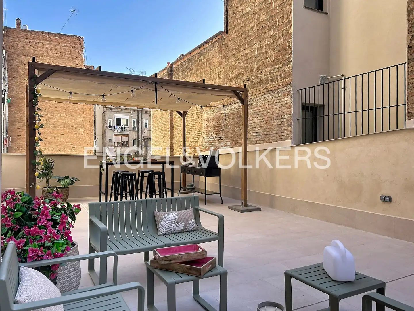 Terraza de Piso en venta en  Barcelona Capital con Calefacción