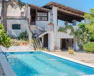 Vista exterior de Casa o xalet en venda en Esparreguera amb Calefacció, Jardí privat i Terrassa