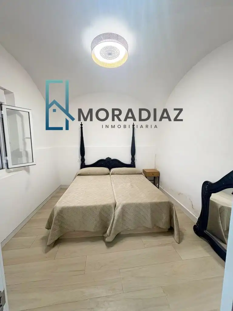 Dormitori de Casa o xalet en venda en Magacela amb Aire condicionat, Traster i Moblat
