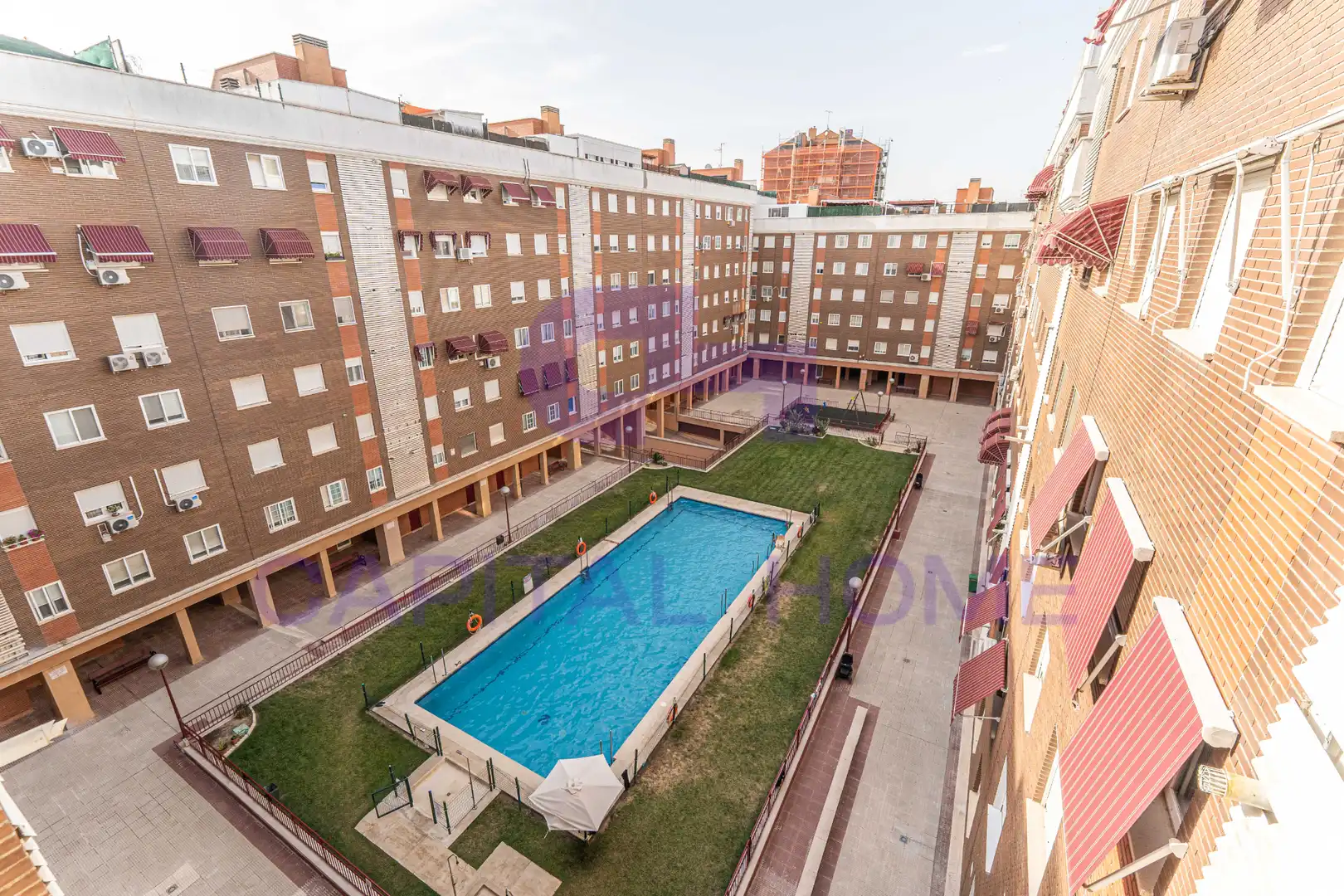 Piscina de Piso en venta en Móstoles con Aire acondicionado, Calefacción y Parquet