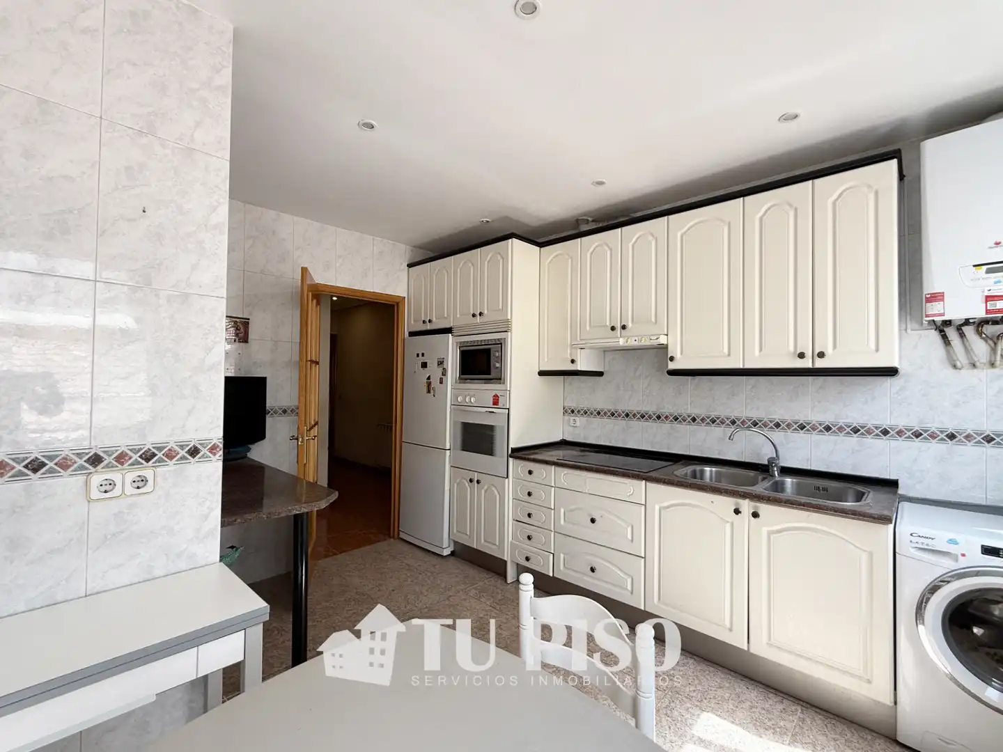 Cocina de Piso en venta en Madrid con Aire acondicionado, Calefacción y Balcón