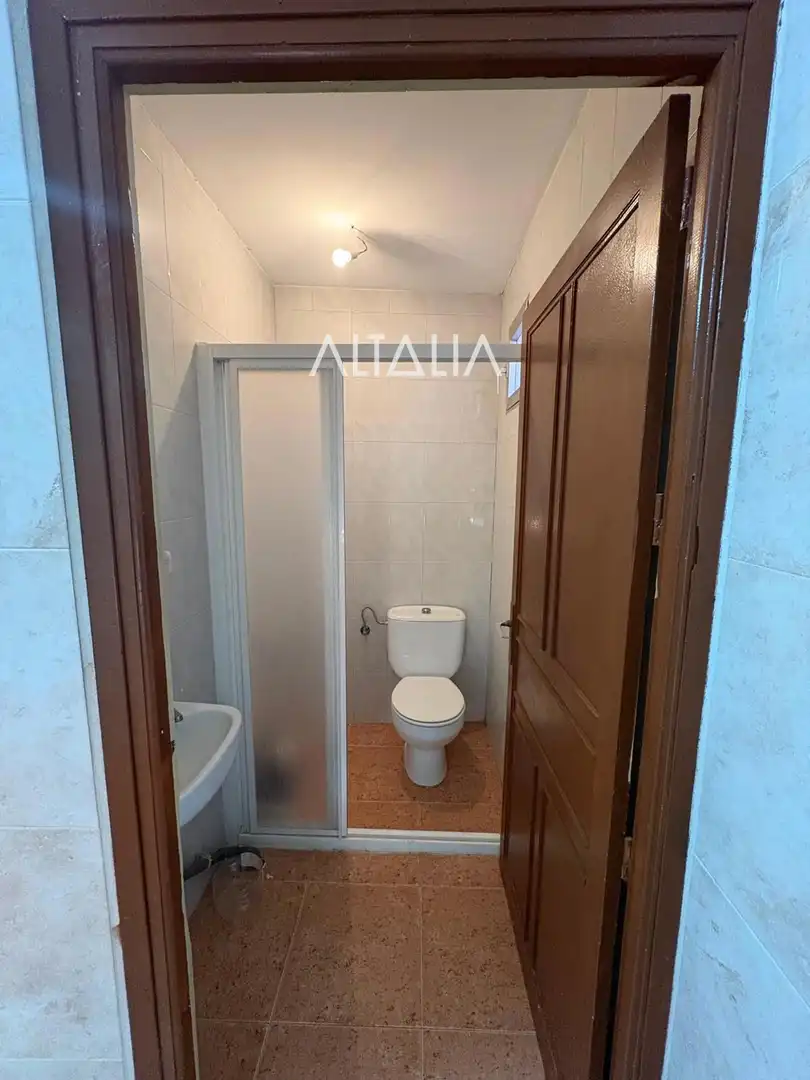 Bathroom of Industrial buildings for sale in Los Hinojosos  