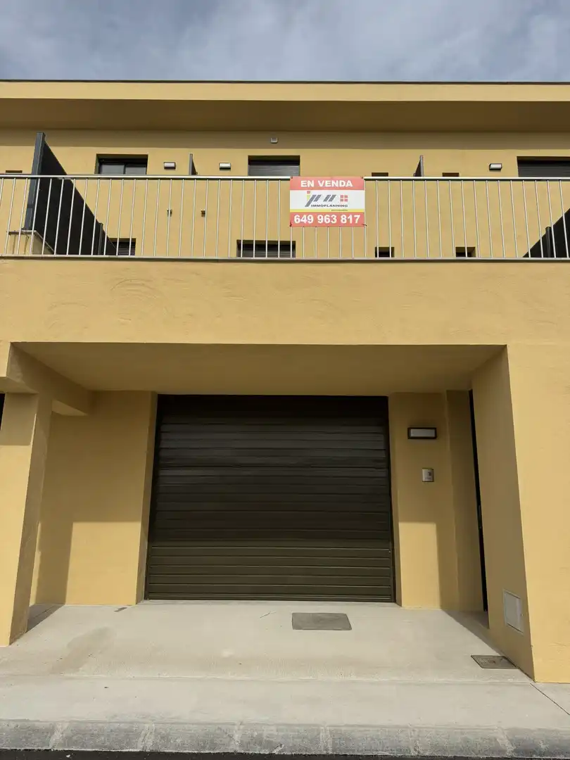 Vista exterior de Casa adosada en venta en Torrefeta i Florejacs con Calefacción, Terraza y Horno