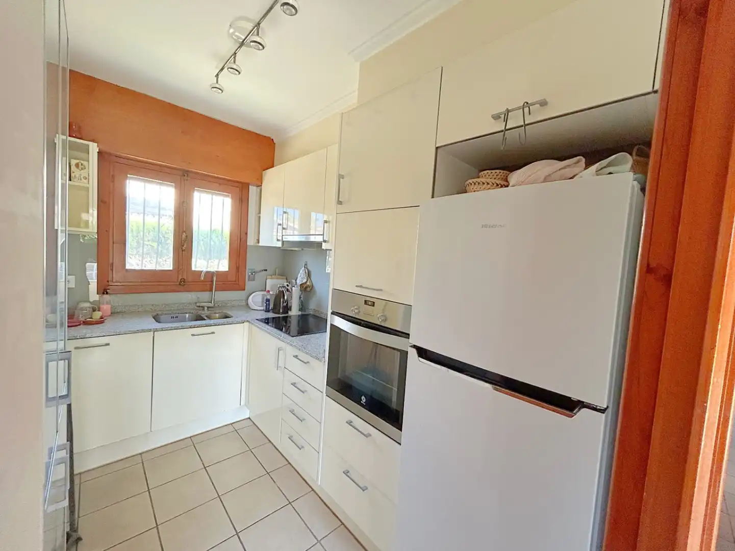 Kitchen of Houses for sale in Els Poblets  with Air Conditioner, Heating and Terrace