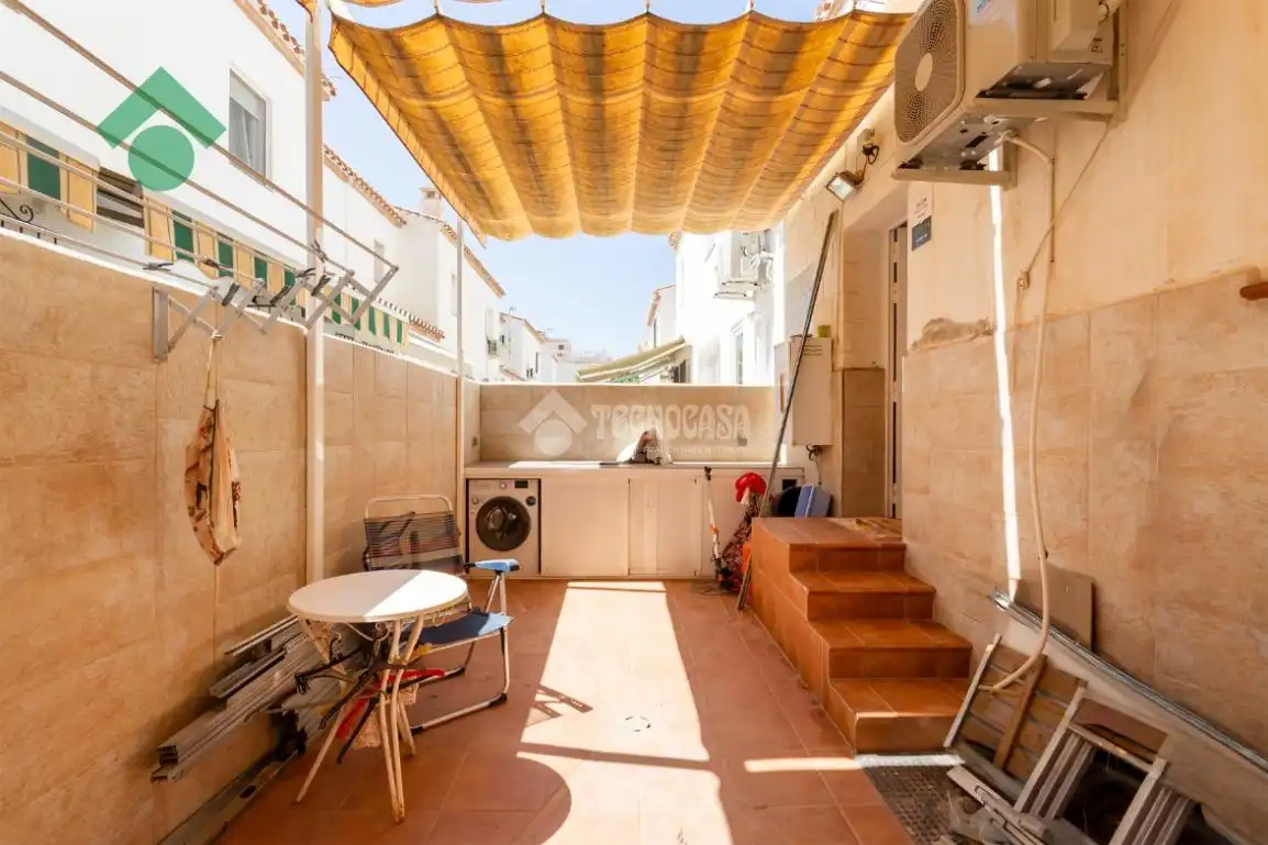 Terraza de Casa adosada en venta en Rincón de la Victoria con Aire acondicionado y Piscina comunitaria