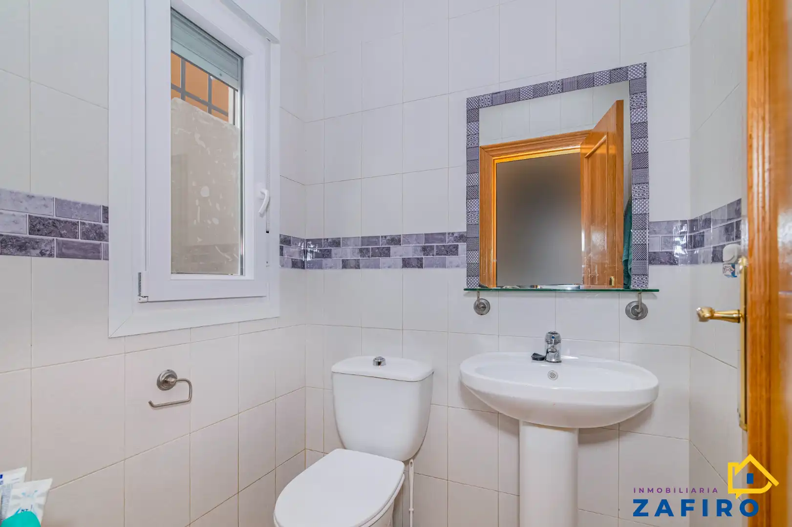 Badezimmer von Haus oder Chalet zum Verkauf in Alhendín mit Heizung, Parkett und Abstellraum