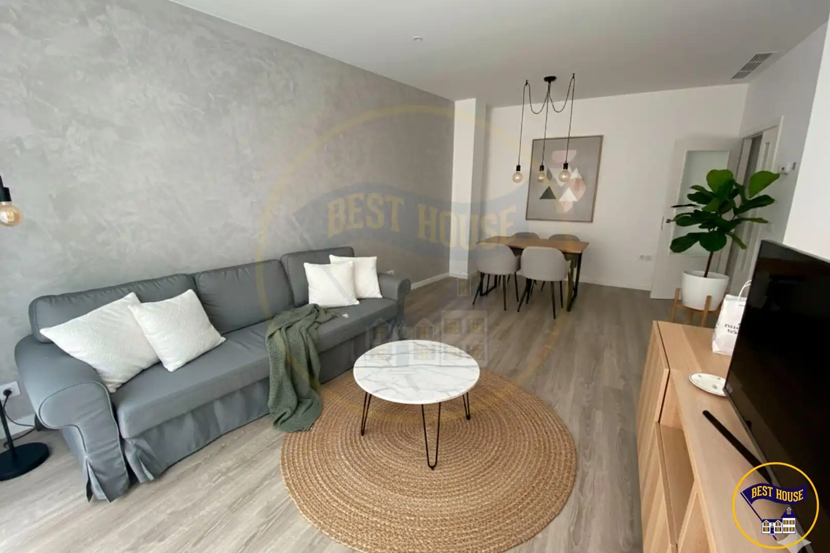 Flat for sale in Calle JOSE COBO, Centro